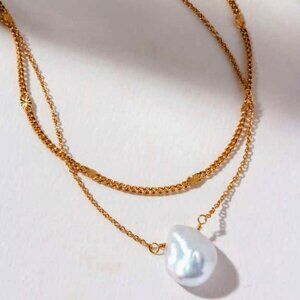 Pearl Tide Layered Necklace